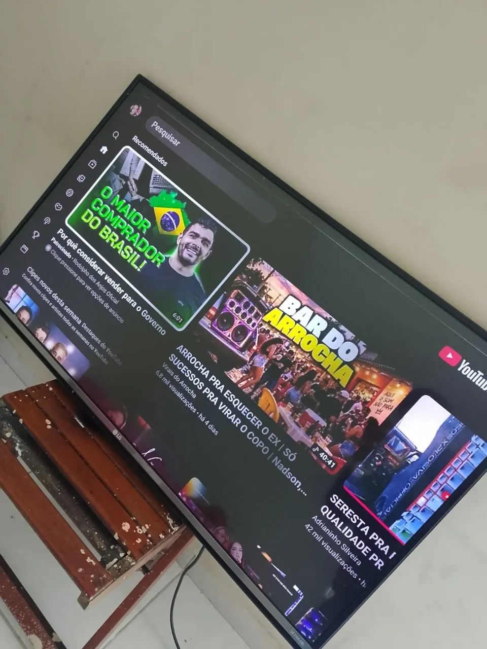 TELEVISÃO 42 POLEGADAS 
