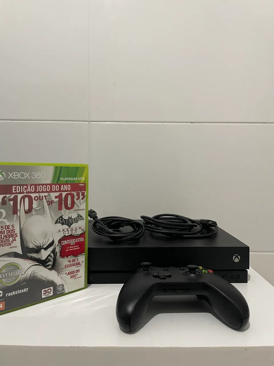 Xbox One X 1TB + Controle + Cabos 