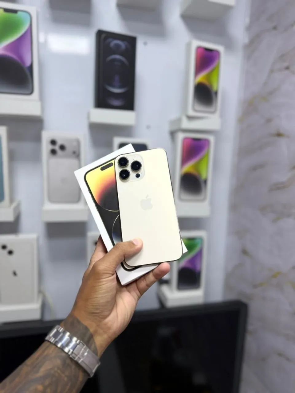 IPHONE 14 PRO MAX 128GB<br>R$ 3.599,00 - Foto 3