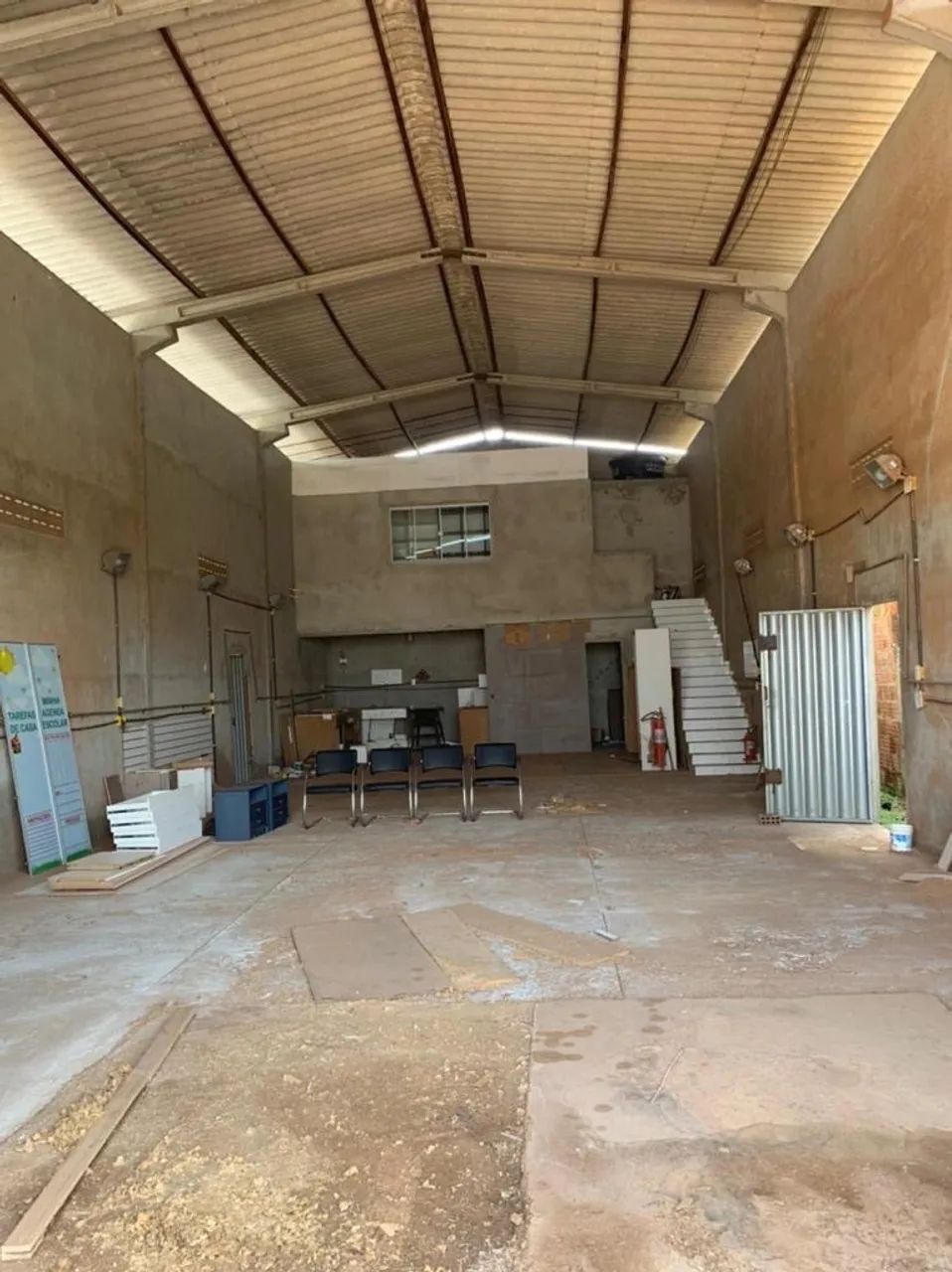 Alugo 2 galpões de 200m2 no planalto  - Foto 2