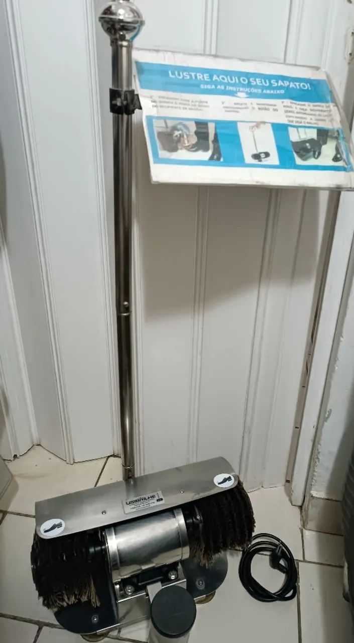 LUSTRADORA   de   CALÇADOS   e   ACESSÓRIOS 