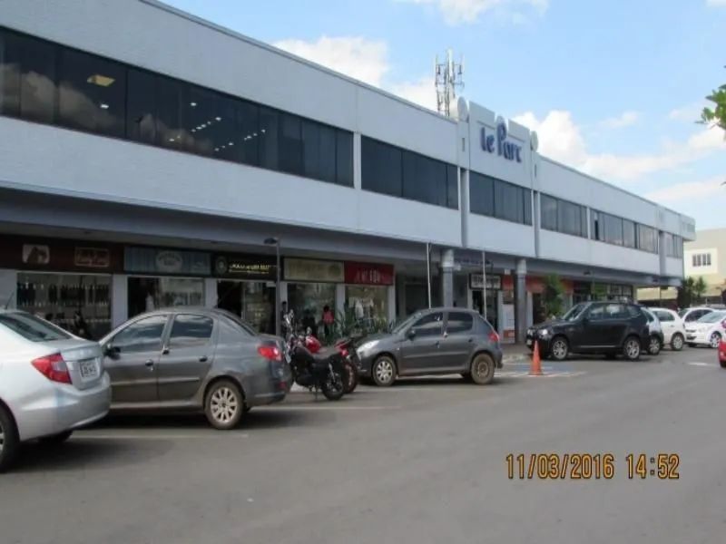 Sala comercial à venda no Edifício Le Parc, Sudoeste | 36 m² | Vista livre