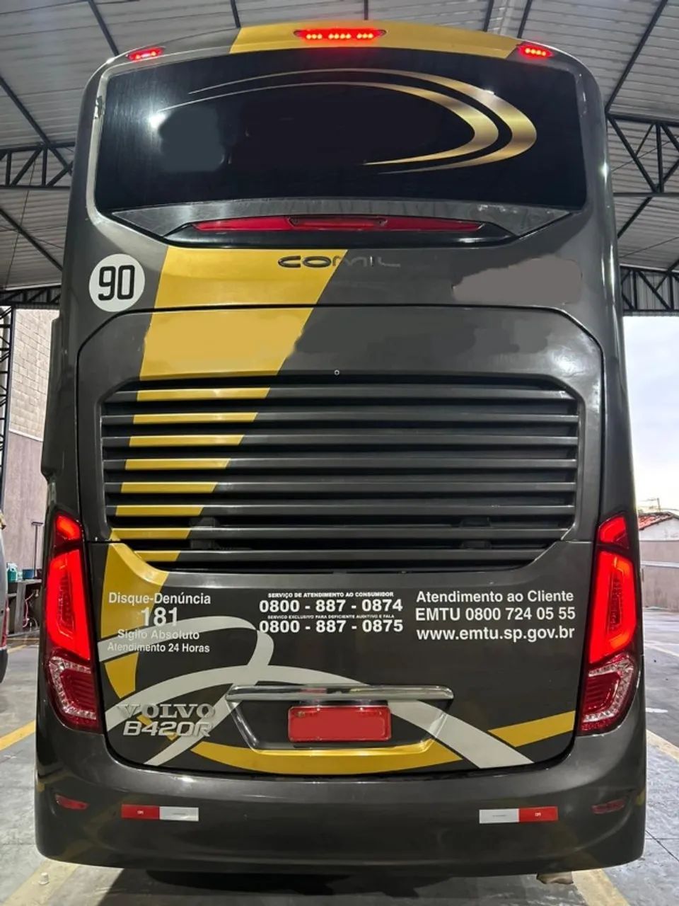 DD COMIL CAMPIONE INVICTUS  VOLVO B420 6X2 ANO 2016 MOD. 2017 - Foto 4