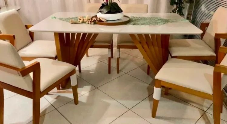 Mesa de jantar 