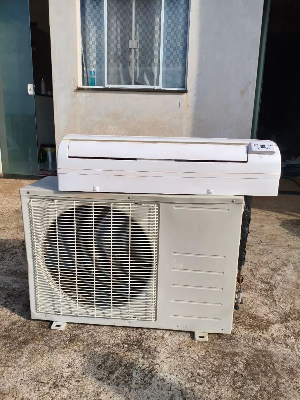 Ar condicionado 9.000 BTUs 