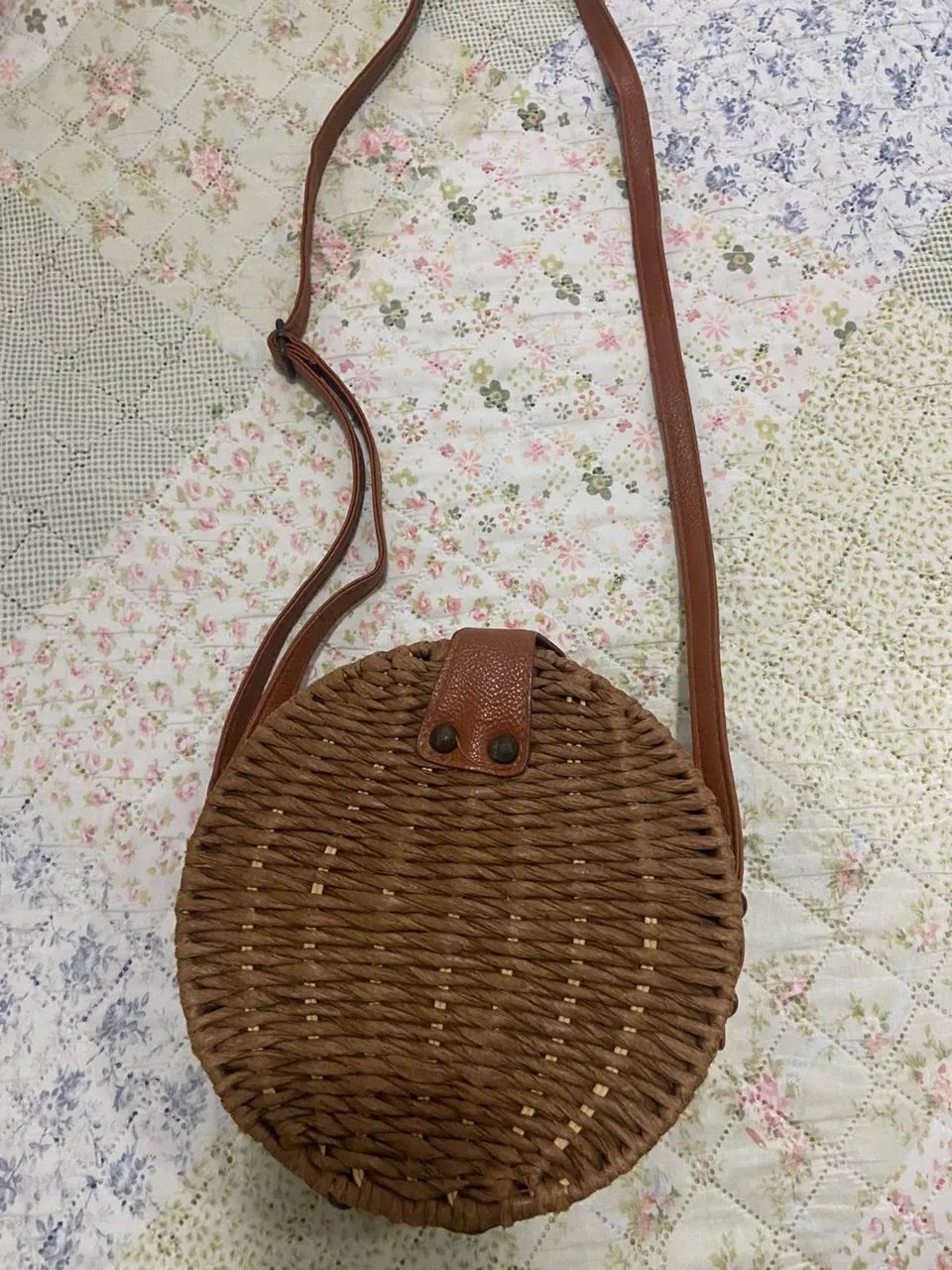 BOLSINHA EM FORMATO DE CÍRCULO  - Foto 2