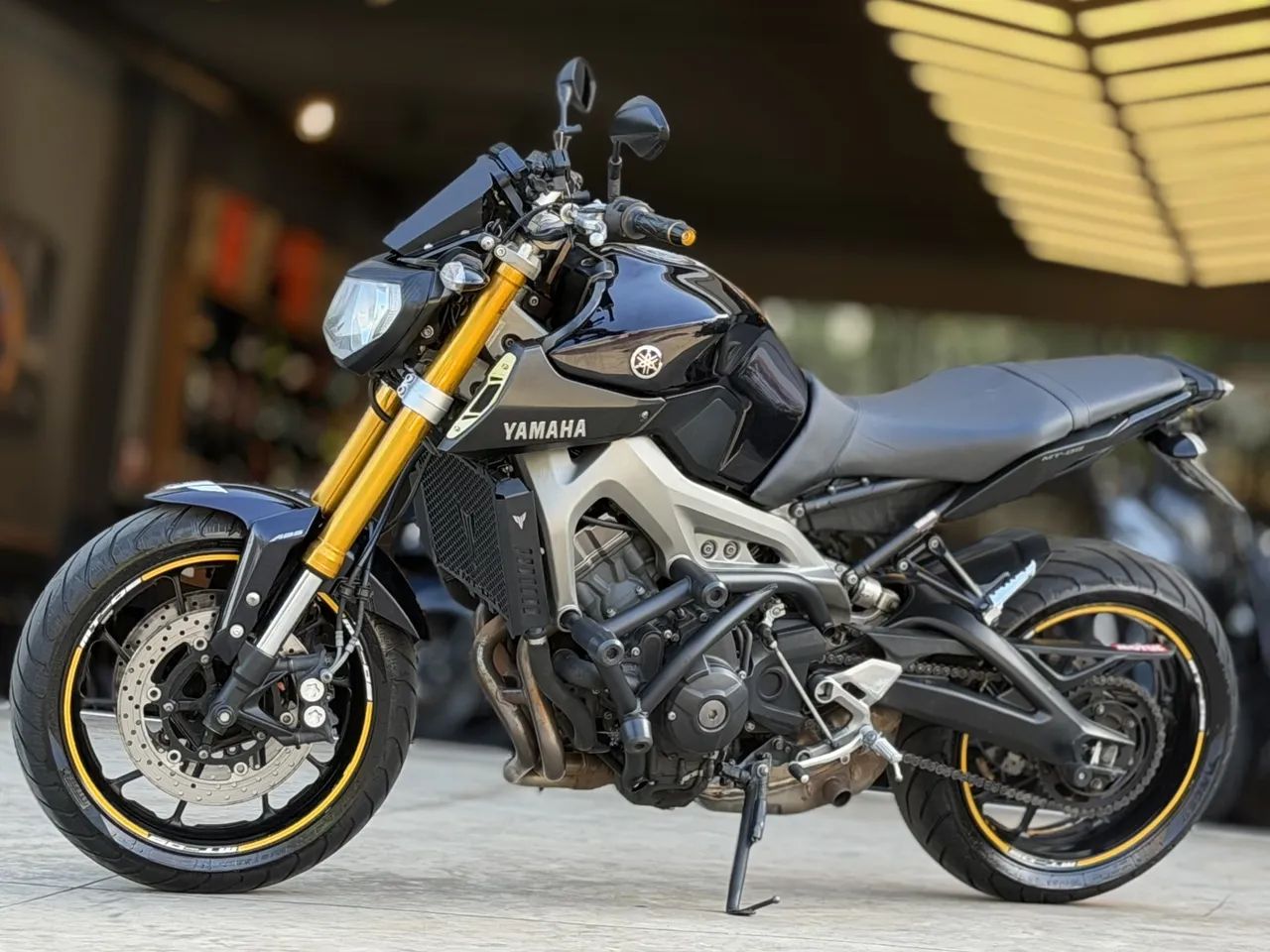 Yamaha Mt-09 2016 - Foto 2