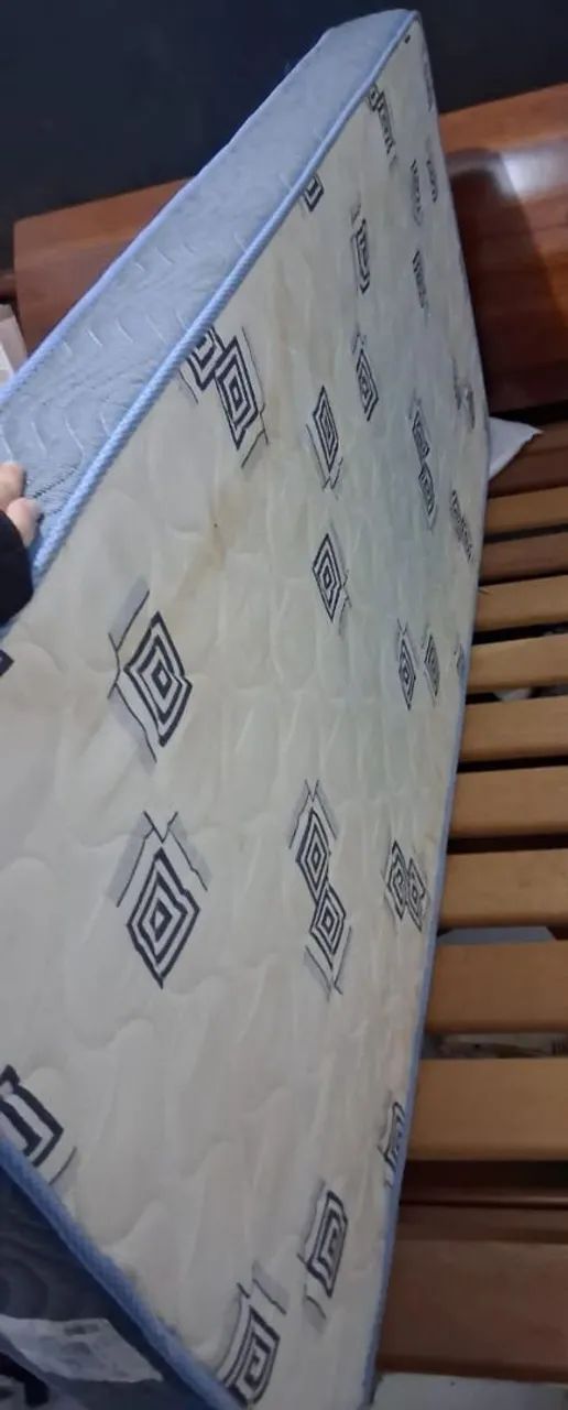 Colchão de espuma solteiro