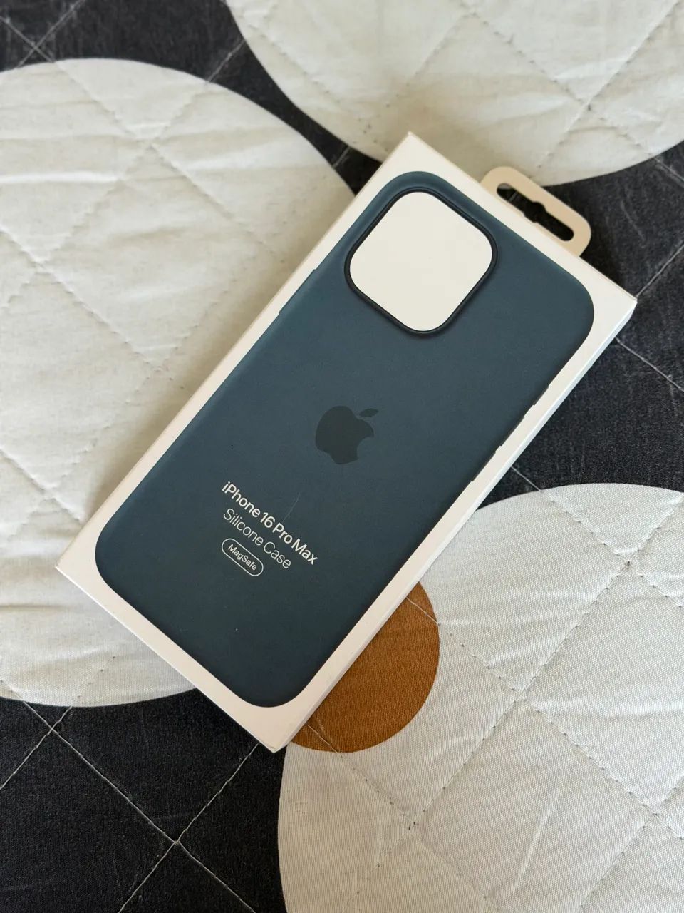 Capa de silicone com MagSafe para iPhone 16 Pro Max - Denim   - Foto 2