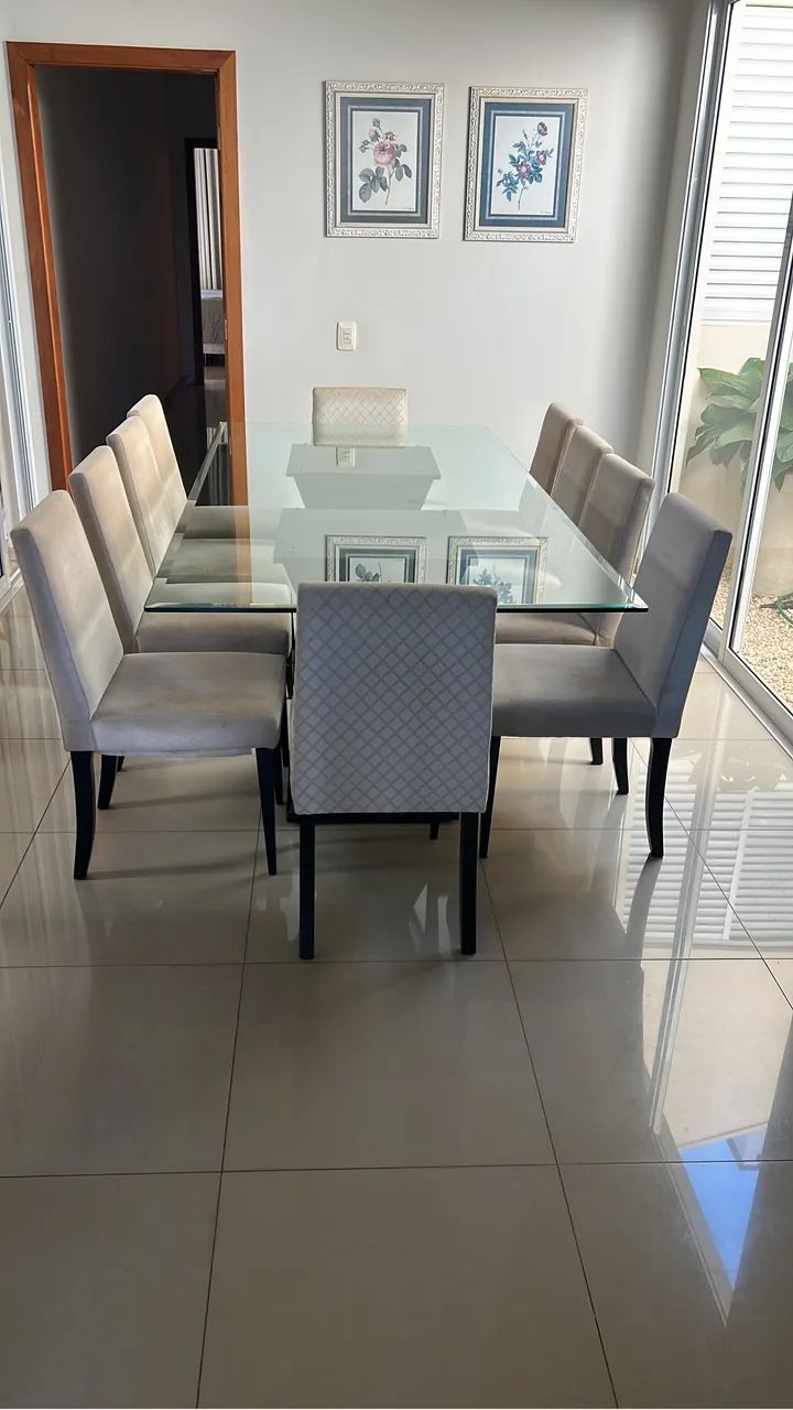 mesa de vidro com dez cadeiras - Foto 2