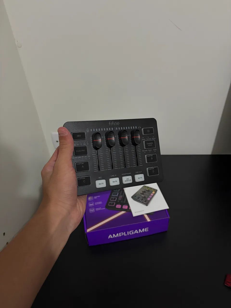 FIFINE SC3 - mixer de áudio 