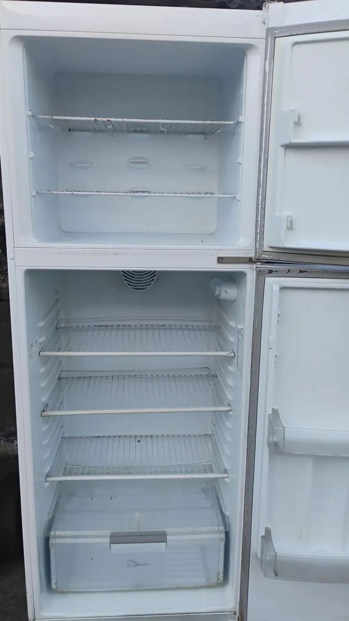 Vendo Geladeira  - Foto 5