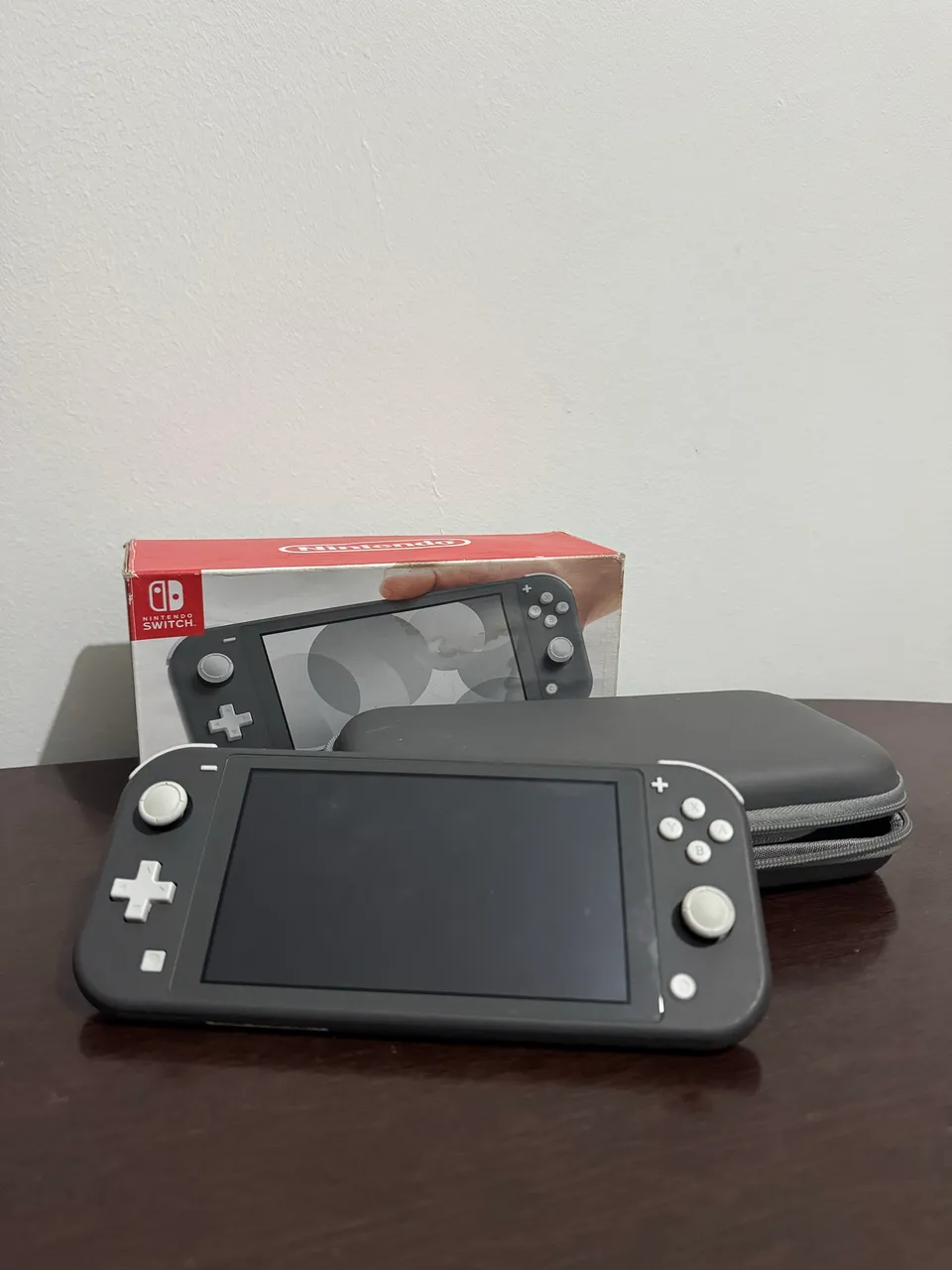 Nintendo Switch Lite - Consoles de Vídeo Game - Cata Preta, Santo