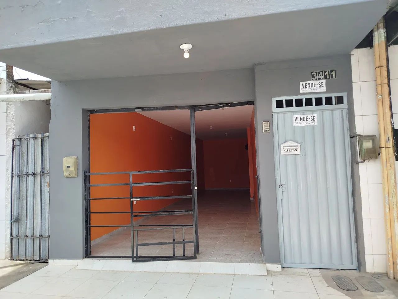 Ponto comercial com apartamento no piso superior - Foto 2