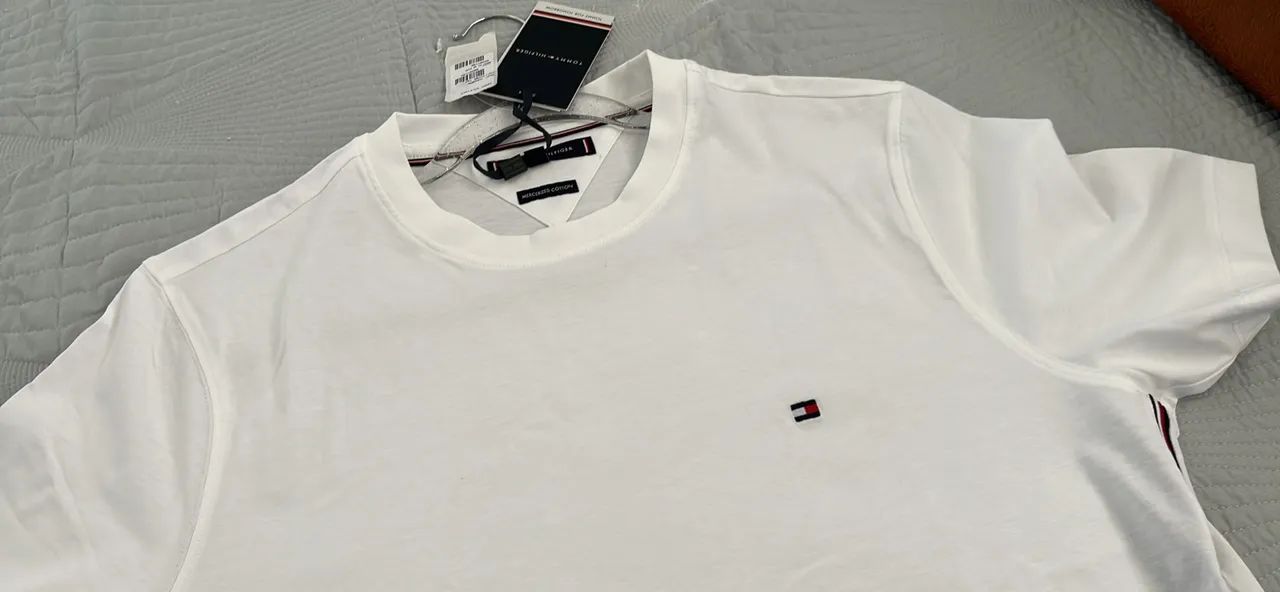 Camiseta Tommy Hilfiger Branca Masculina Nova com Etiqueta