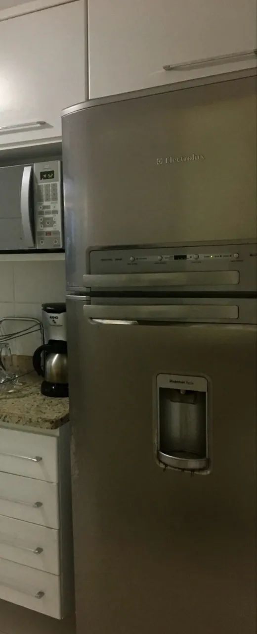 Vendo geladeira 