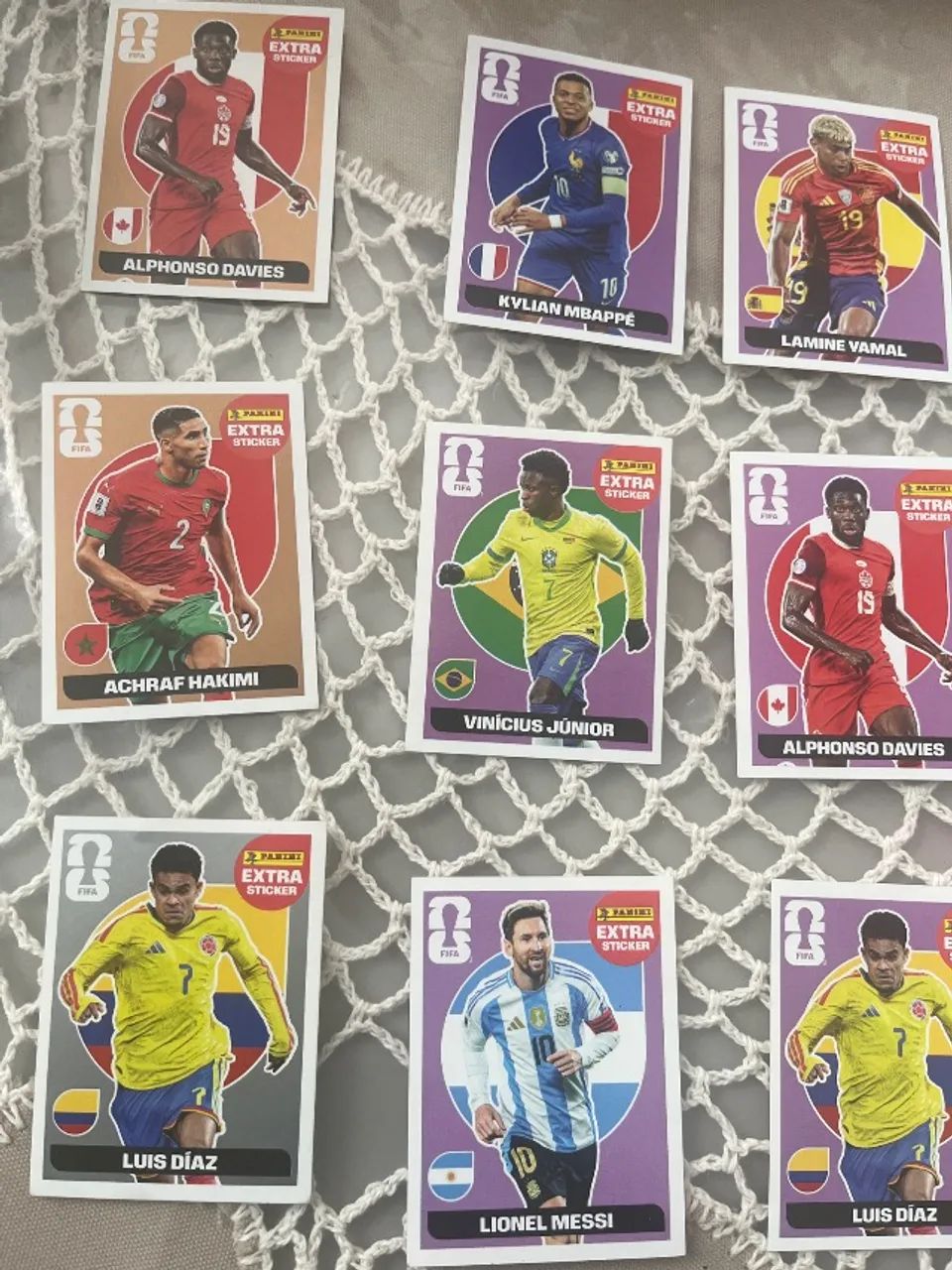 Figurinhas da Copa Legends - Foto 2