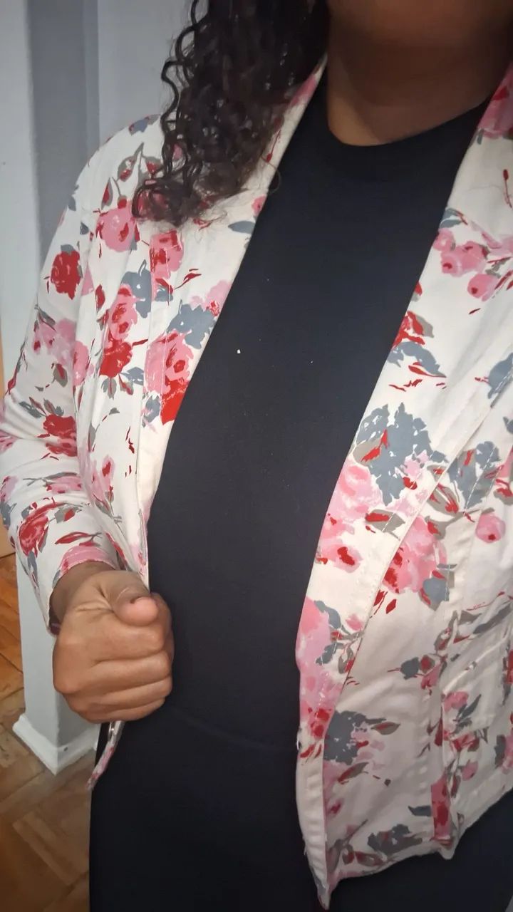 Jaqueta Sarja Estampada - Desapego - Foto 4
