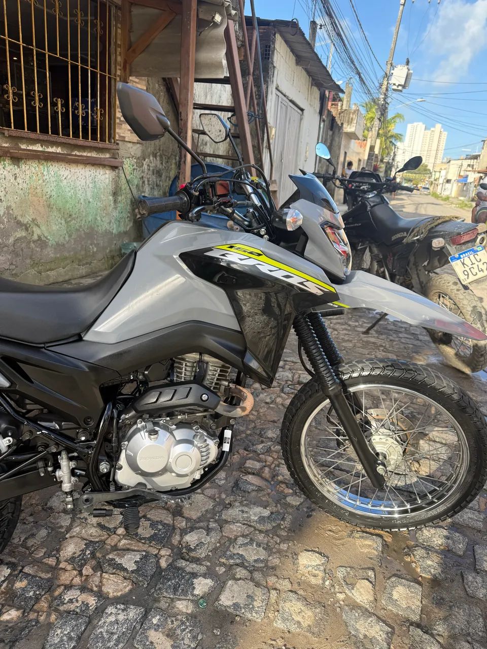 VENDO AVISTA 
