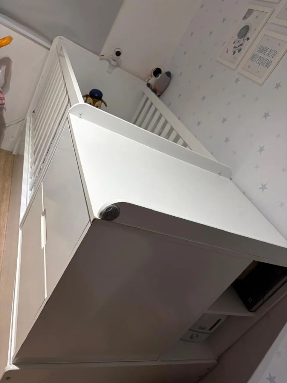 Berço multifuncional com 2 gavetas, cômoda e cama - Branco - Matic - Formare - Foto 2
