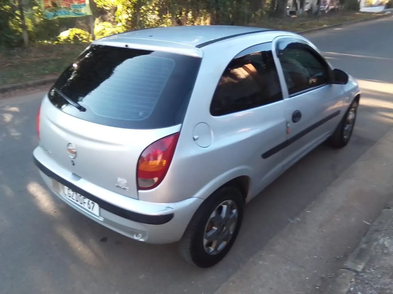 Chevrolet Celta 1.0/super/n.piq.1.0 MPFI VHC 8V 3P 2001