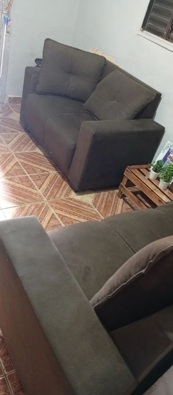 Sofá semi novo 1000$441140338575943682