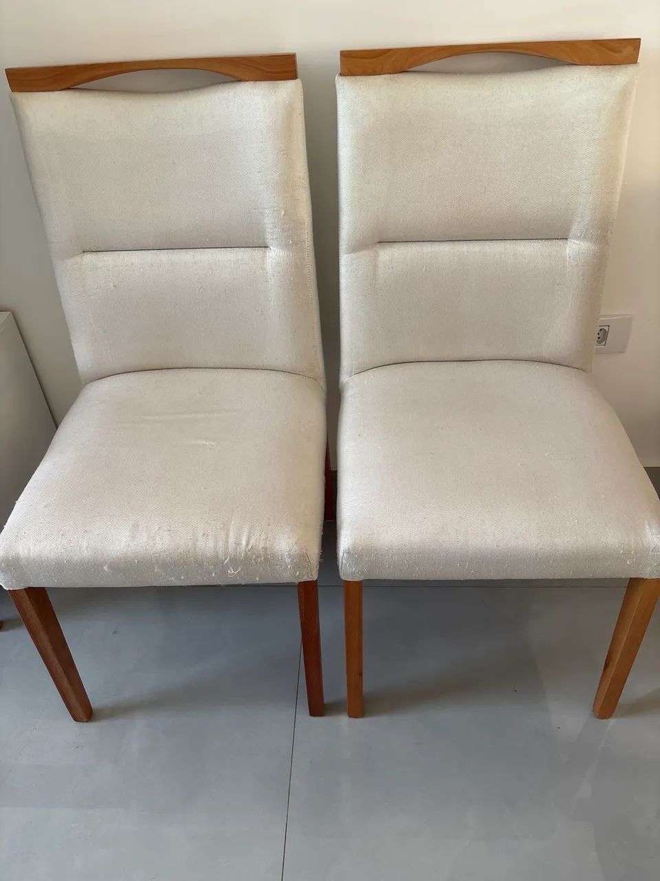 2 cadeiras de linho off para mesa de jantar 