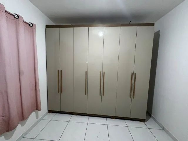 Guarda-roupa 7 portas 