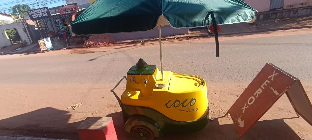 Carrinho de água de coco 