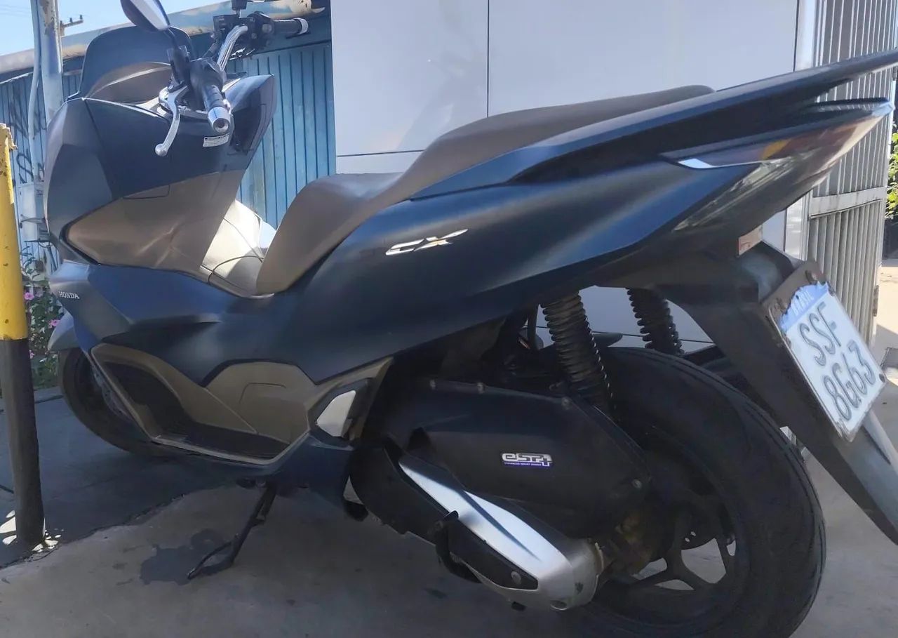 PCX 2024 DLX 