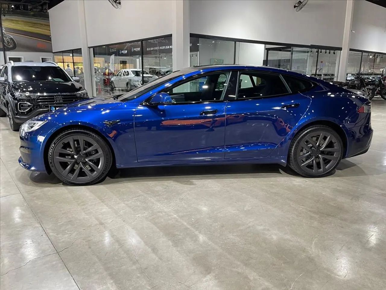 Tesla Model S Plaid Eletrico, foto 7 de 17