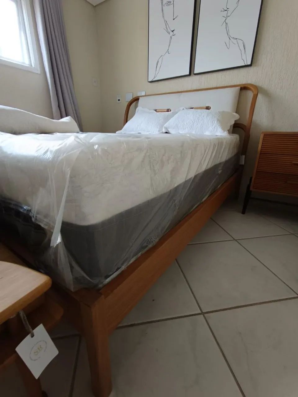 Cama Queen - Madeira Maciça (Nova) - Foto 5