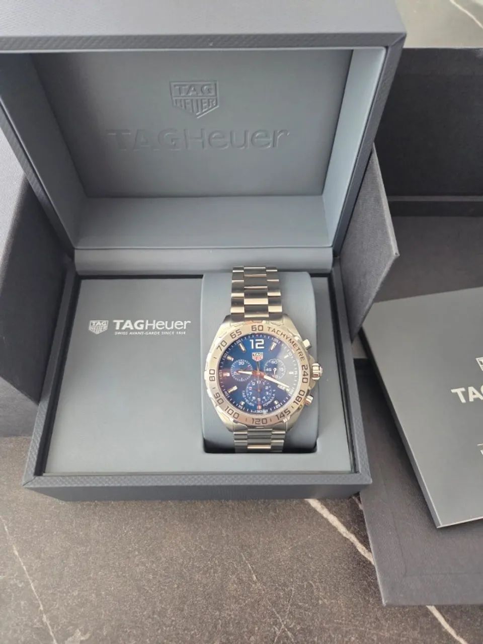 Relógio TAG Heuer Fórmula 1 Masculino em Aço Prateado CAZ101K.BA0842