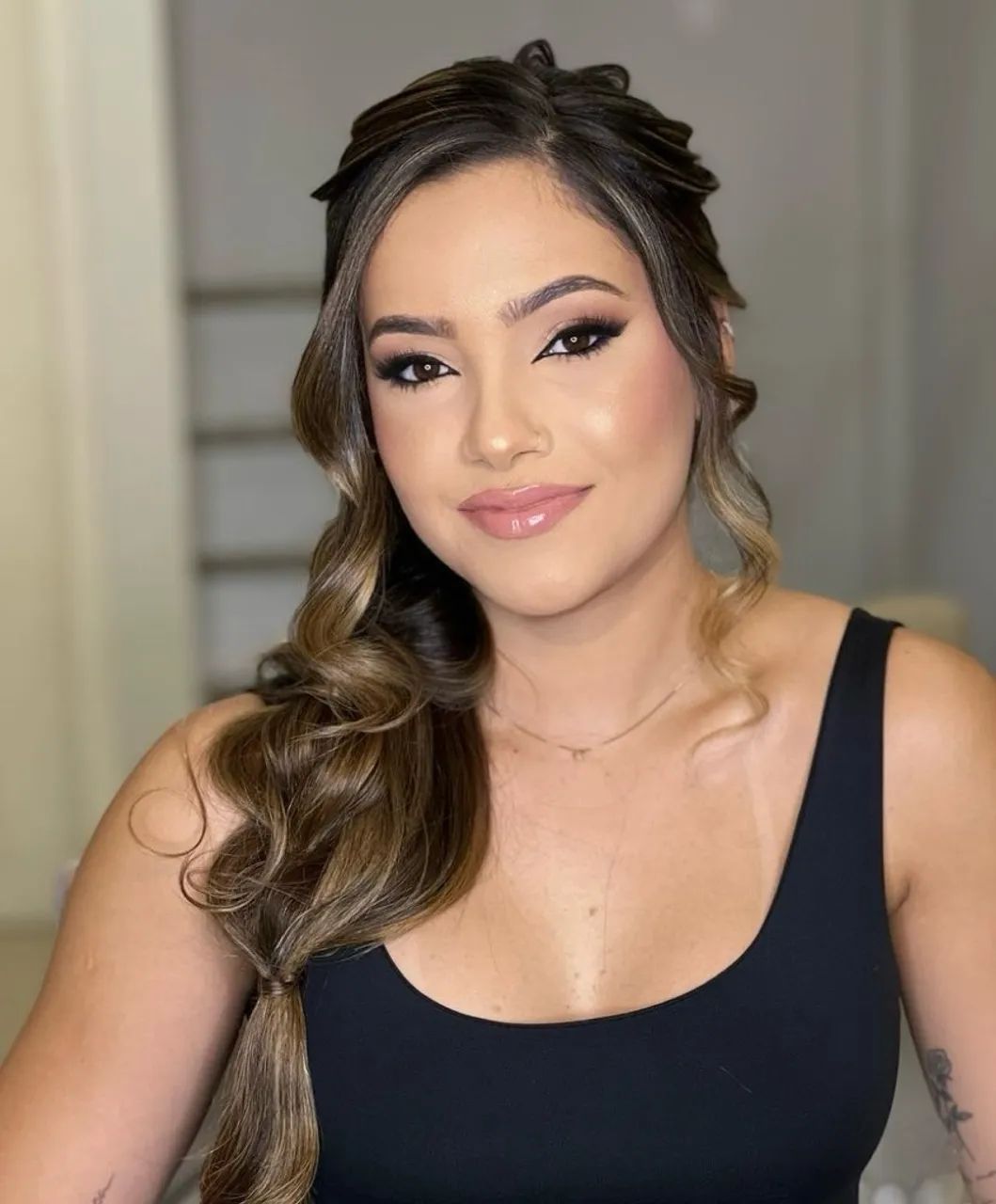 Maquiadora, Penteado em domicílio  - Foto 5