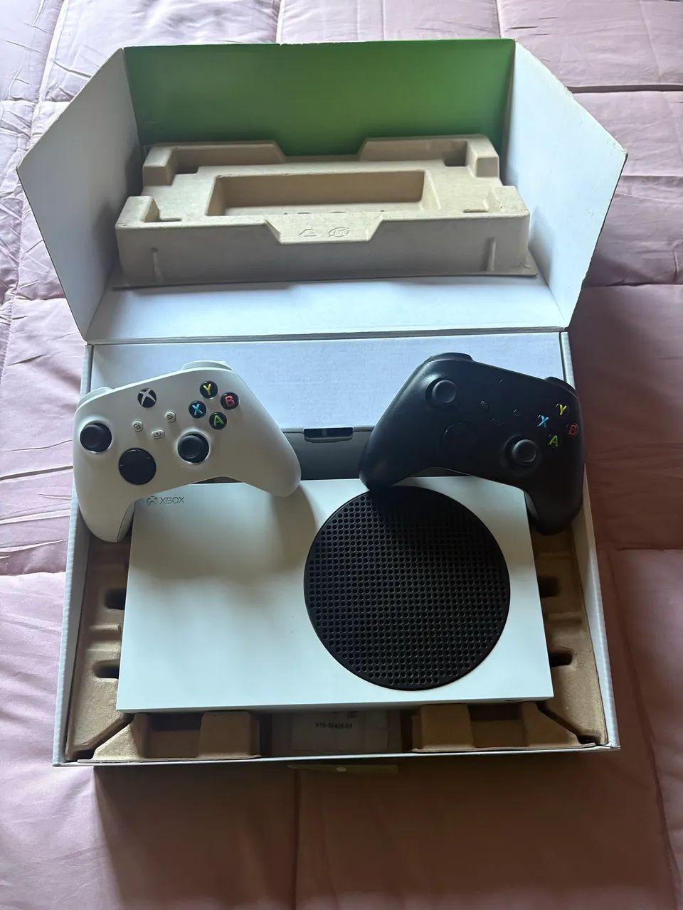 XBOX SERIES S COM 2 CONTROLES 