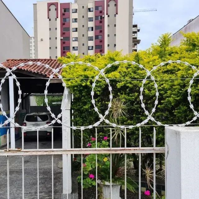 Instalação Rápida de Concertina e cerca eletrica  - Foto 5