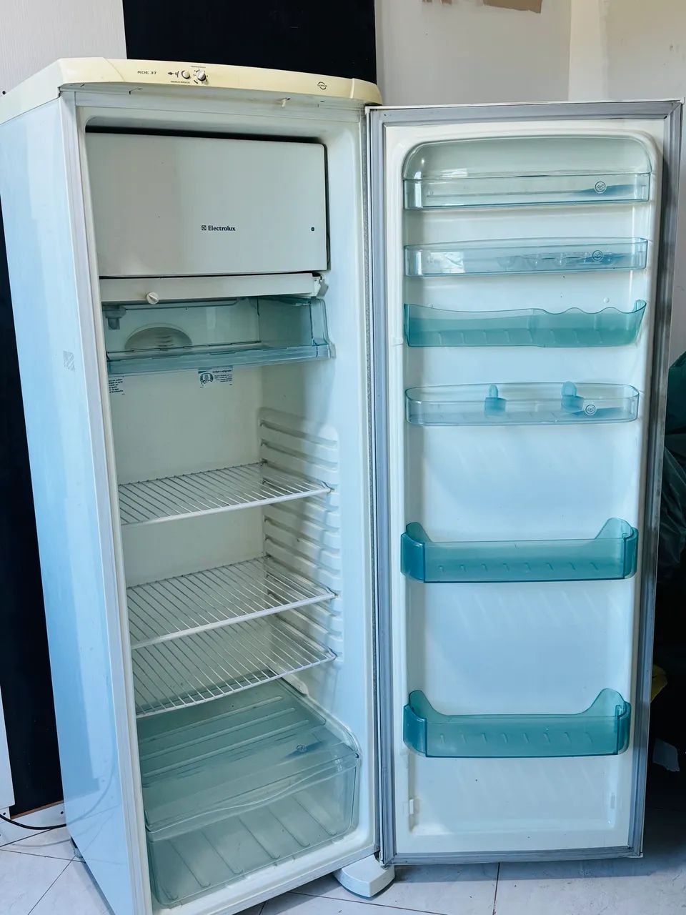 Geladeira eletrolux  - Foto 2