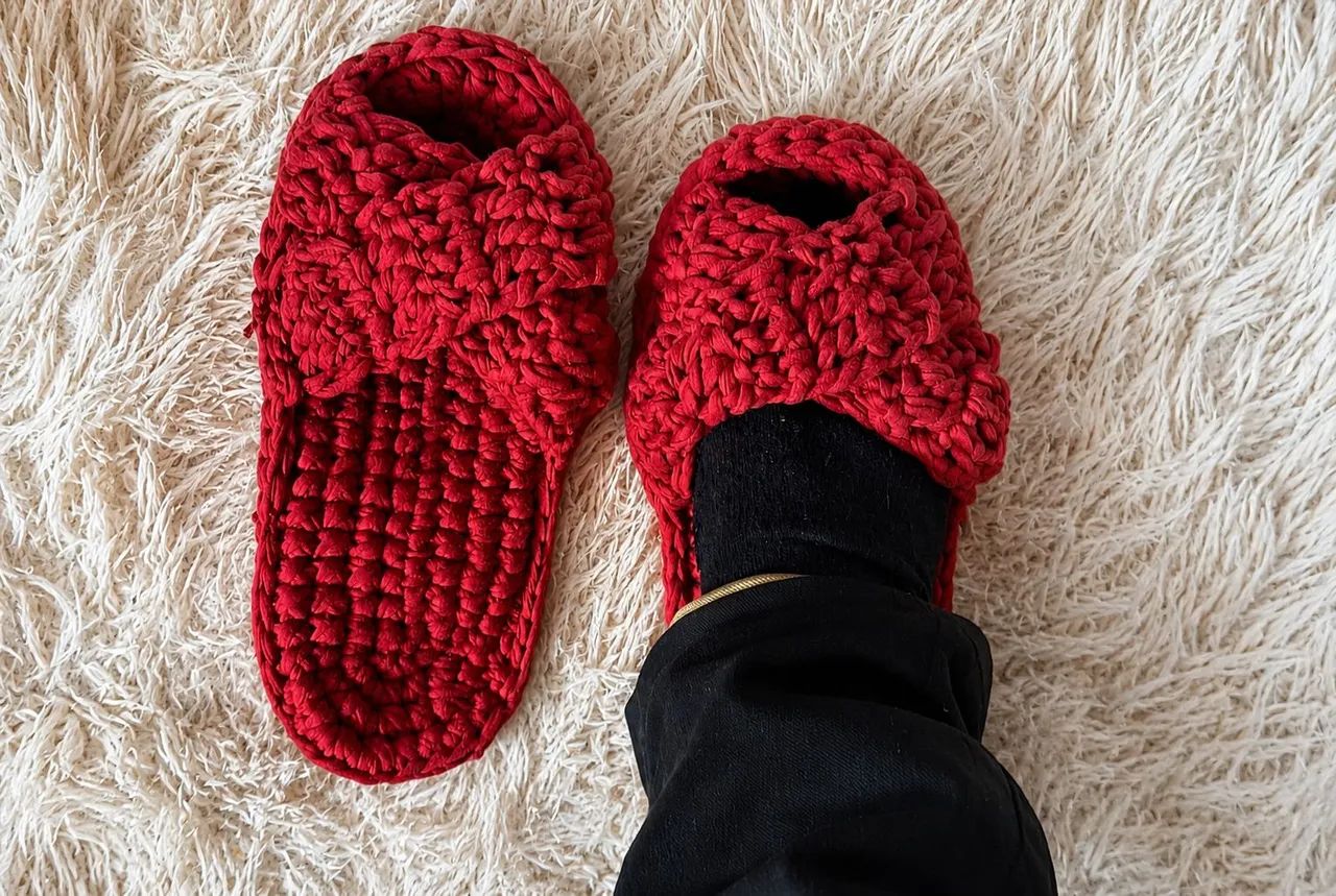 Pantufa em crochê  - Foto 3