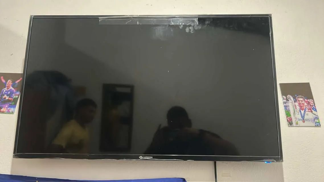Smart TV Vizzion 43" Full HD - Foto 2