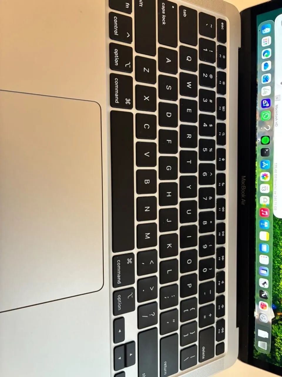 MacBook Air M1 2020 13 Com Caixa - Notebooks - RNI Origem Jardins