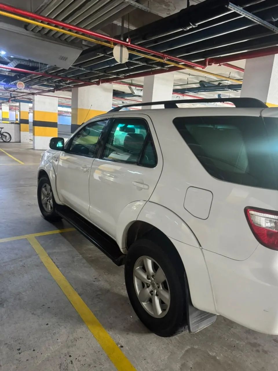 Toyota Hilux CD SRV D4-D 4X4 3.0 TDI DIES 2011