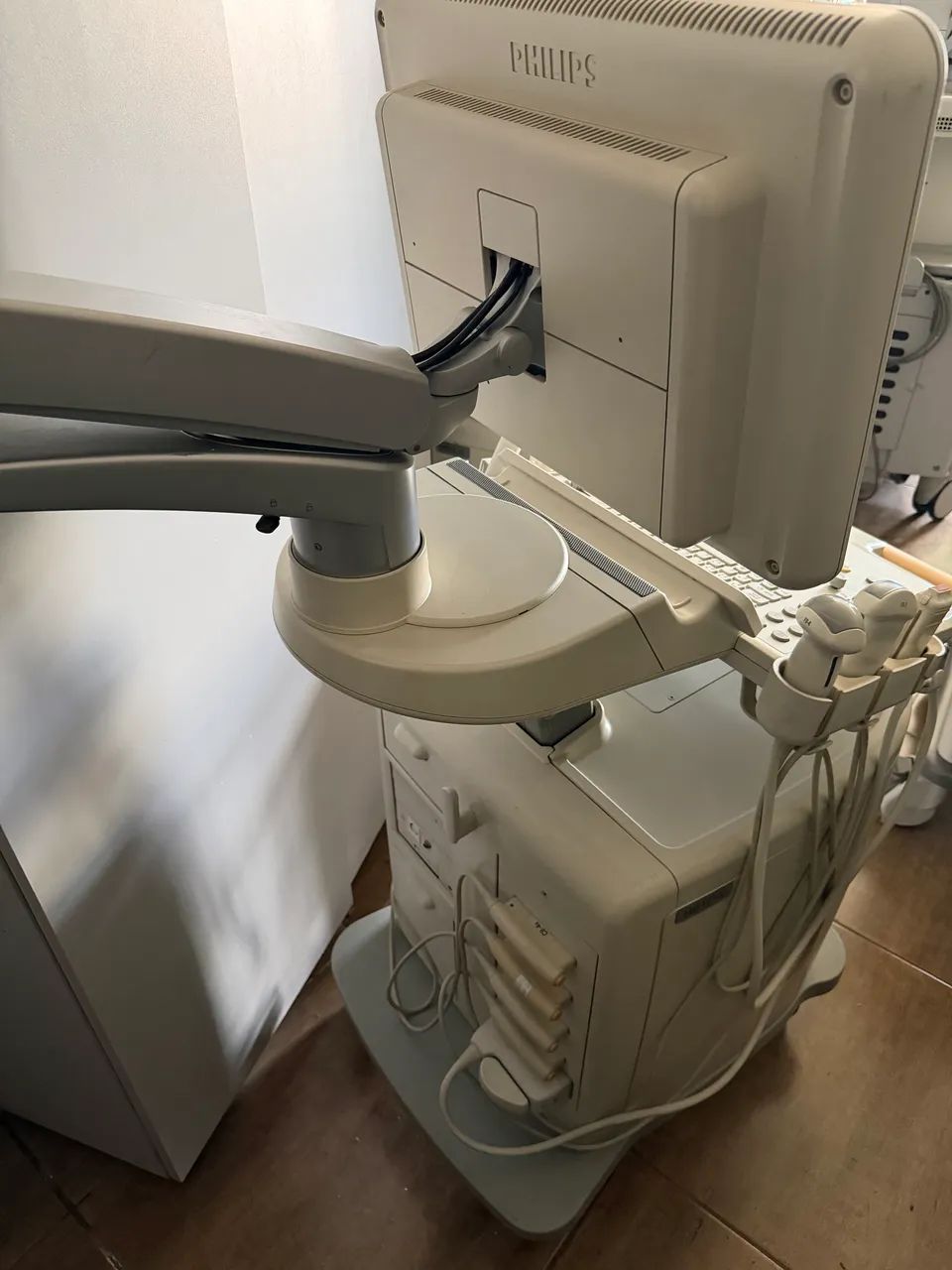 Ultrassom Philips HD11 XE ano 2014  - Foto 4