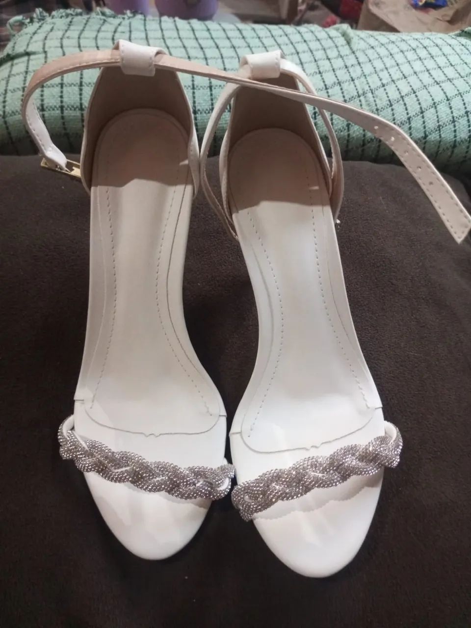 Sapato branco com brilho  - Foto 2