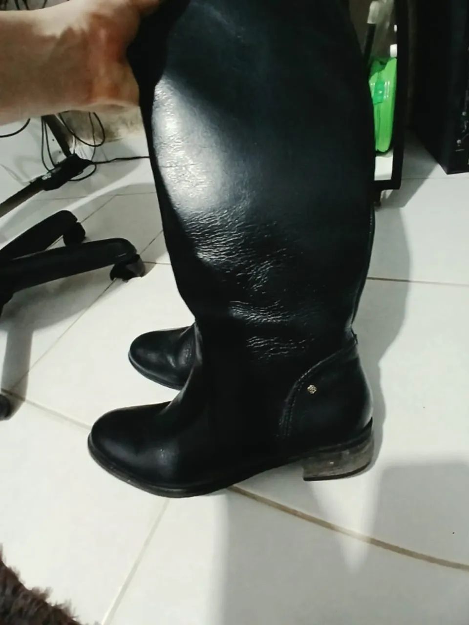 Bota Cano Longo Couro Preto - Foto 3