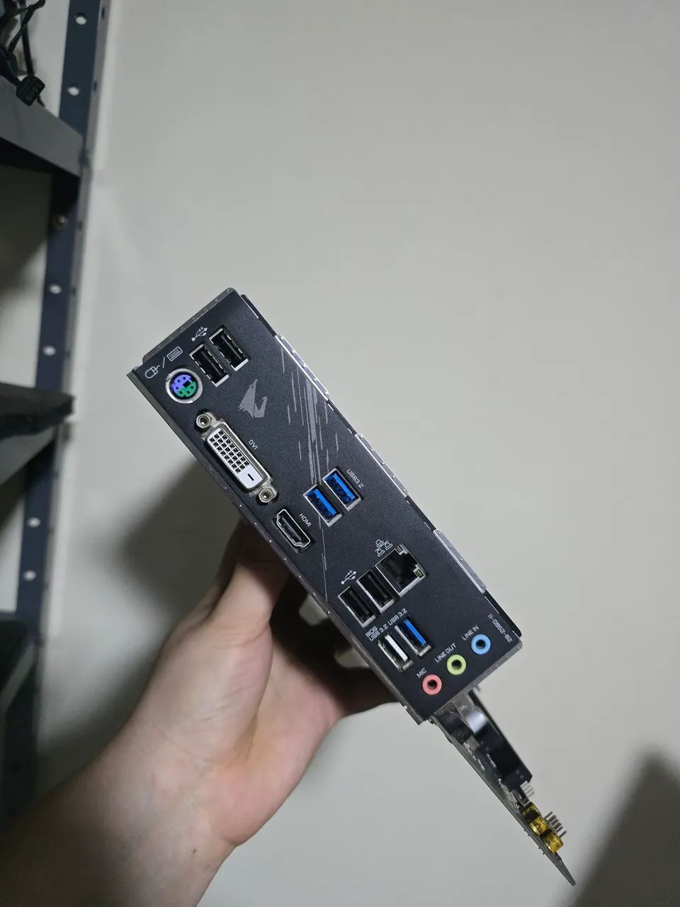 Placa mãe B550M AORUS ELITE - Foto 4