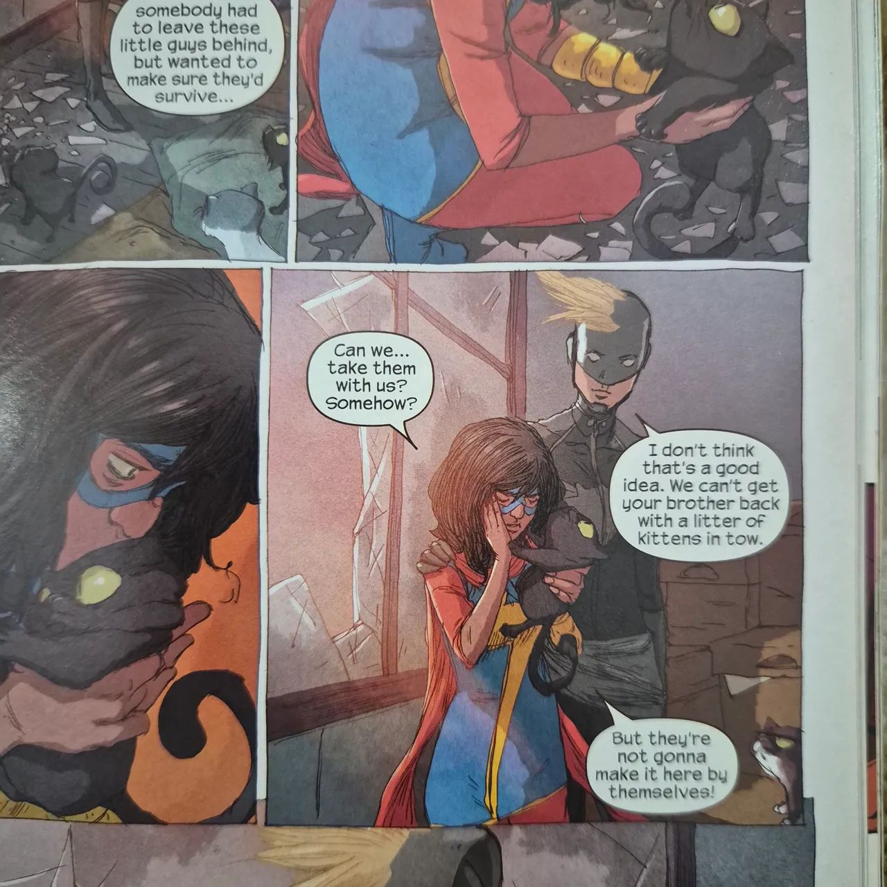 Gibi Ms. Marvel/Kamala Khan em inglês vol. 4 Last Days - Foto 6