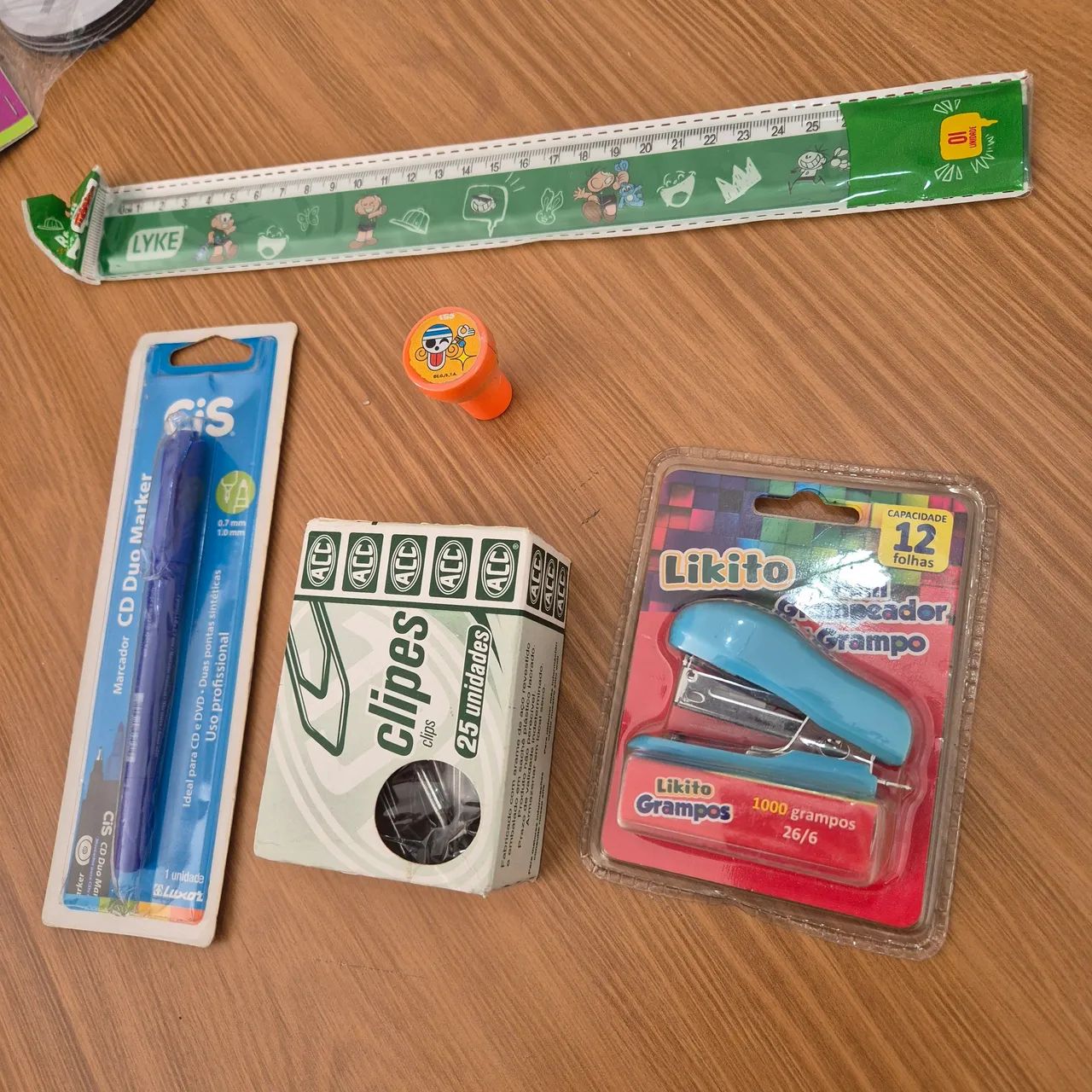 Kit escolar menino