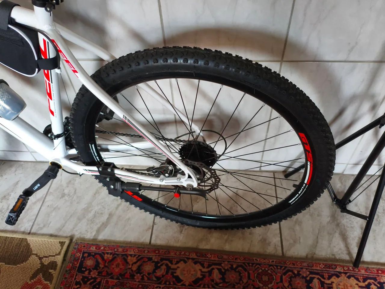 Bicicleta GTS aro 29 24 marchas  - Foto 4