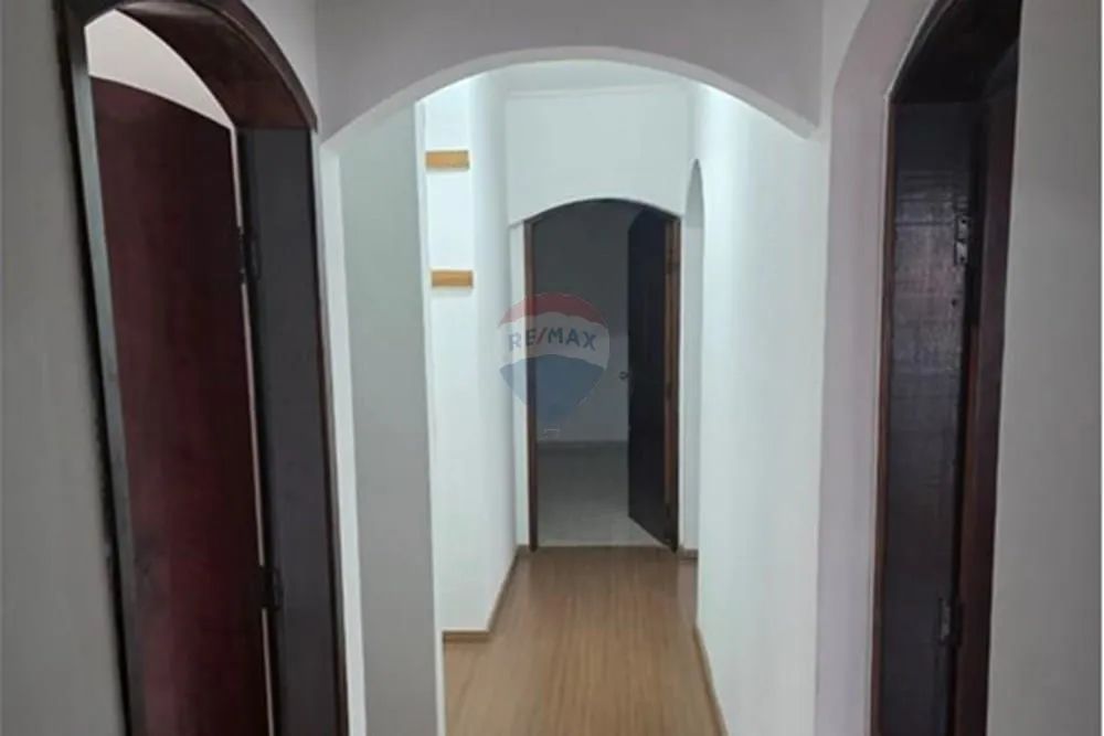 "Casa Comercial no Bosque dos Eucaliptos, 140m²" - Foto 5