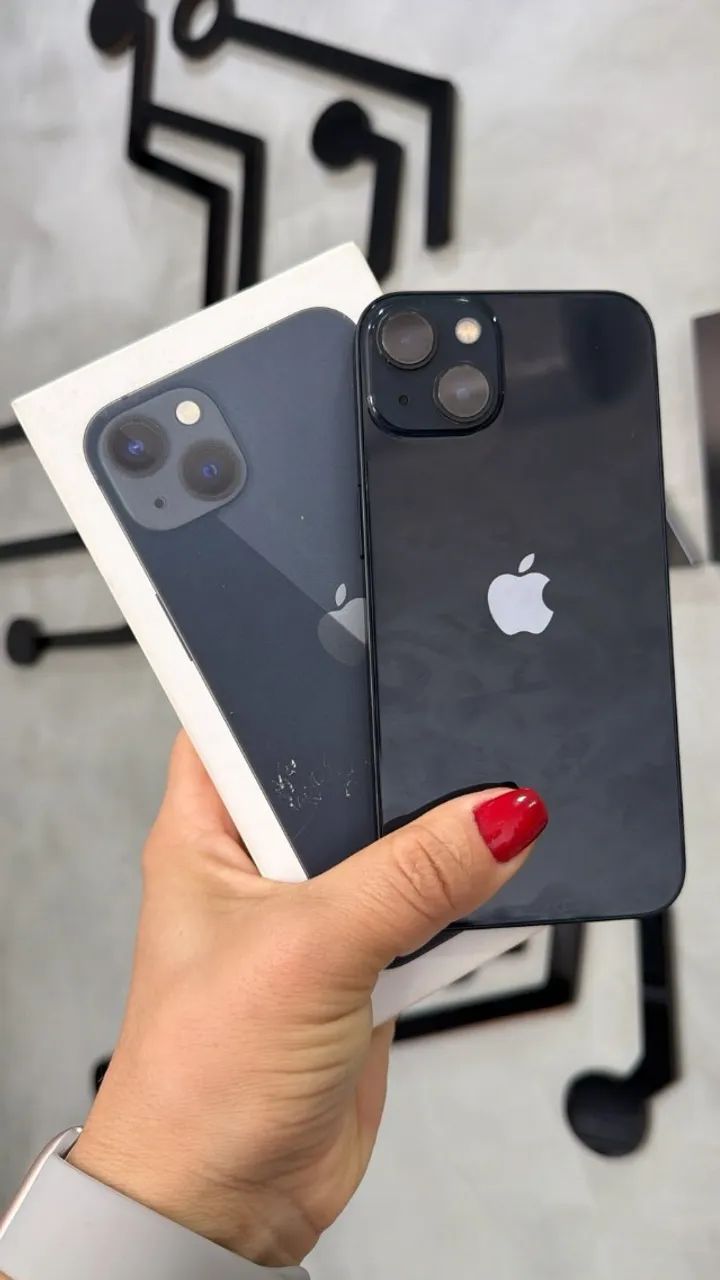 iPhone 13 Midnight - 128GB  - Foto 2